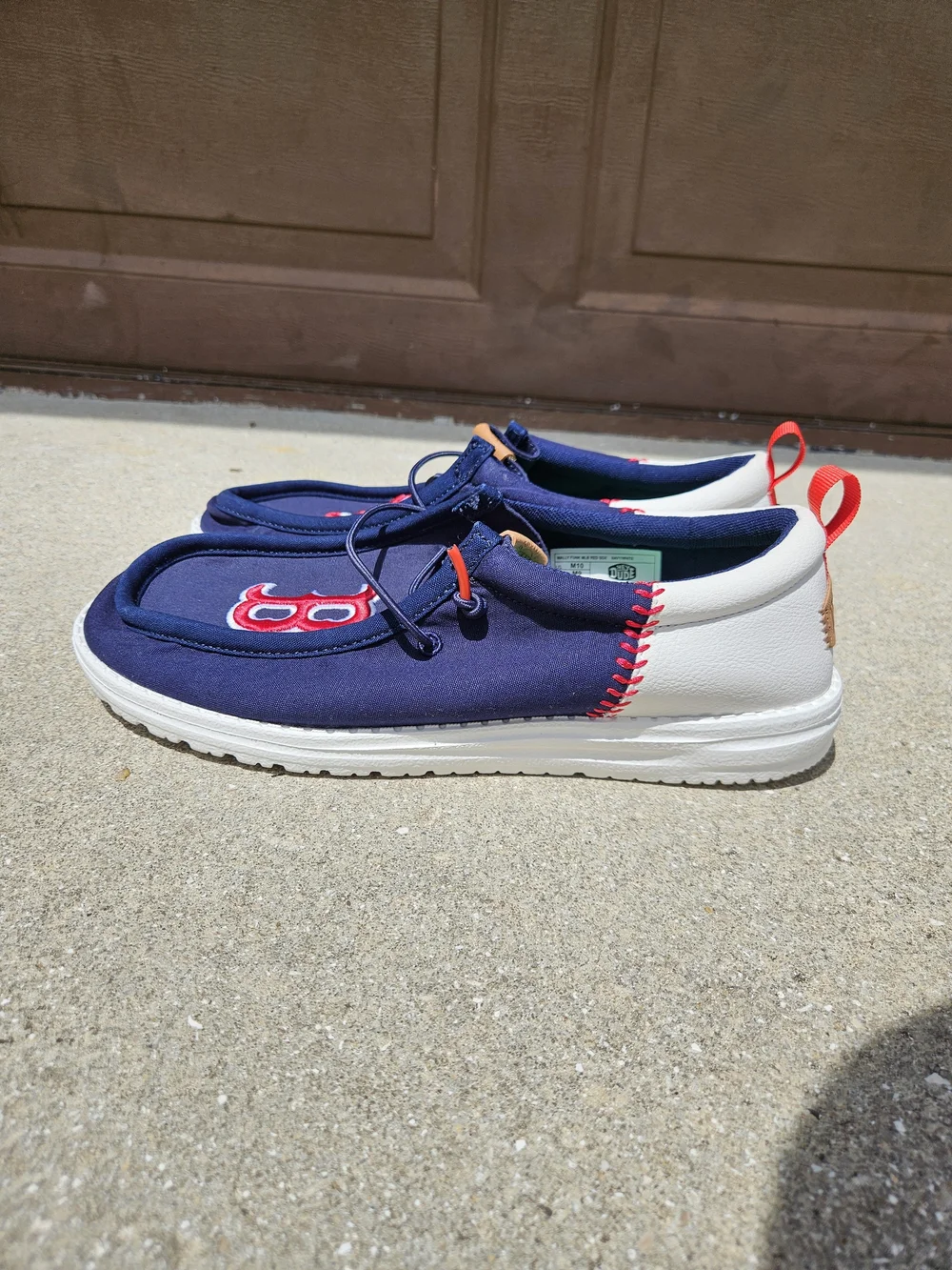 Hey Dude Boston RED SOX Shoe, Men’s Size 10 US 9 UK 43 EUR New Without Box